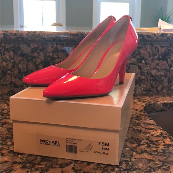 michael kors coral shoes